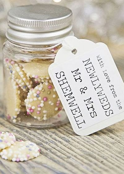 Cheap store wedding favour